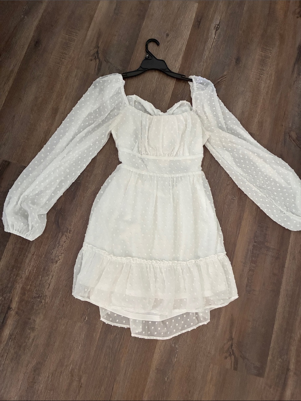 altrd state White Swiss Dot Long-Sleeve Mini Dress (Med) tie back